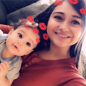 Meet your Posher, Leslie